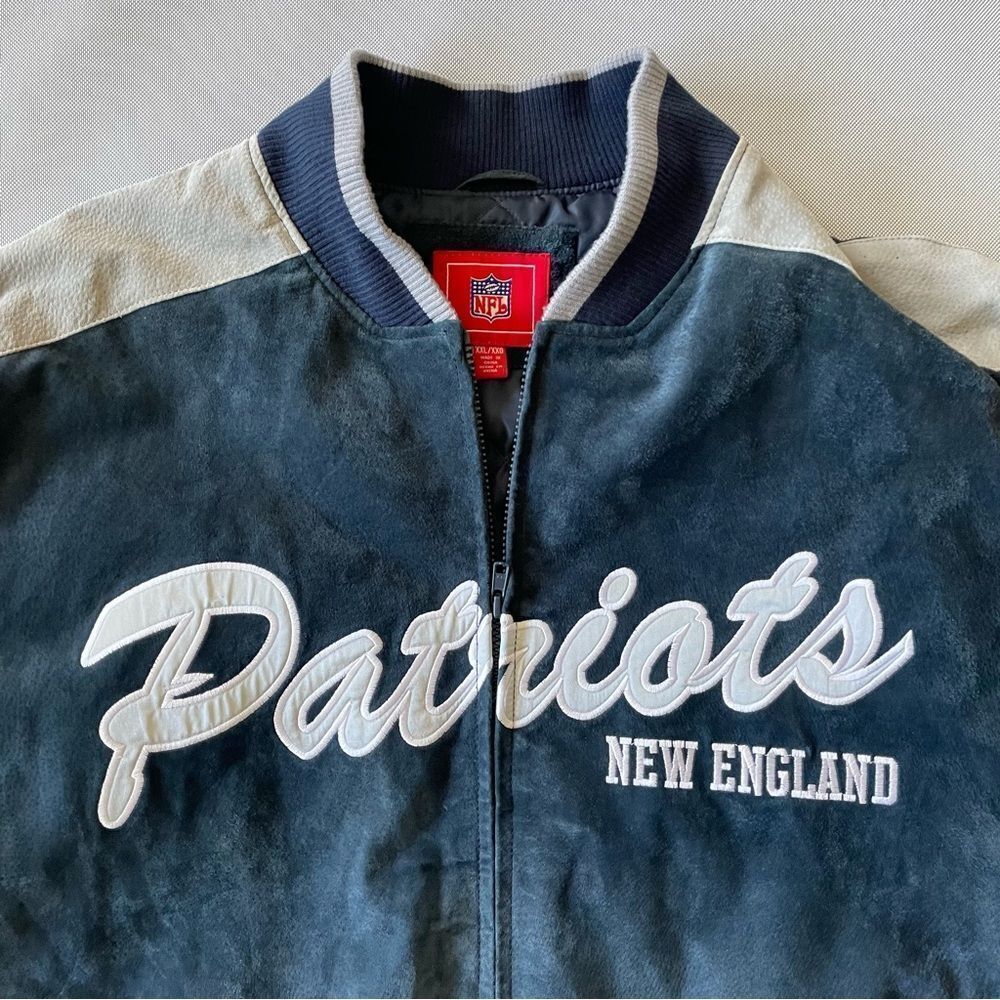 NFL Patriots Football Vintage Genuine Suede Leather Bomber Jacket EUC Men’s XXL - Picture 15 of 15